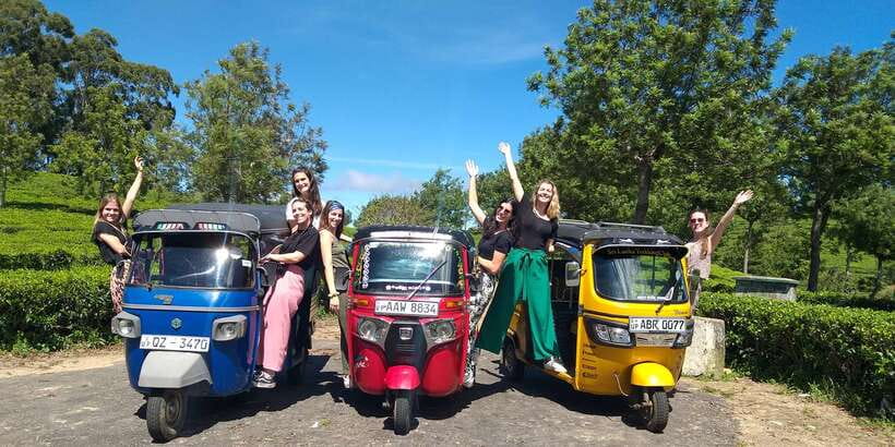 Tuk-Tuk Safari Liptons seat,Tea Fields Hike,TeaFactory Tour - Picnic Lunch in the Countryside (and What Rain Can Change)