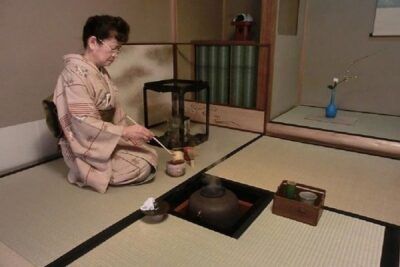 Uji Walking Tour - Byodo-in temple and Tea Ceremony from Kyoto - Ujibashi Bridge and Nakanoshima Park: the scenic warm-up