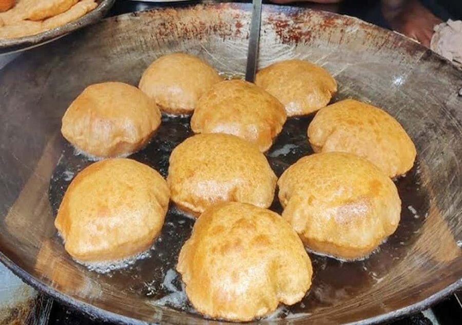Varanasi: Boat Ride, Masala Tea & Jalebi Kachori Breakfast - Masala chai in kulhads: the small detail that makes the morning warmer