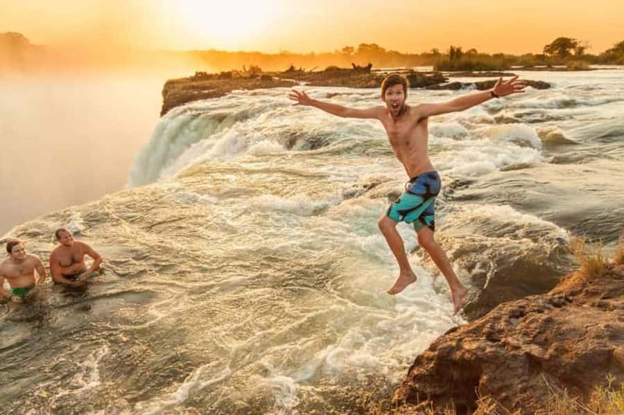 Victoria Falls: Devil's Pool High Tea - Livingstone Island: a guided nature pause between the falls and the meal