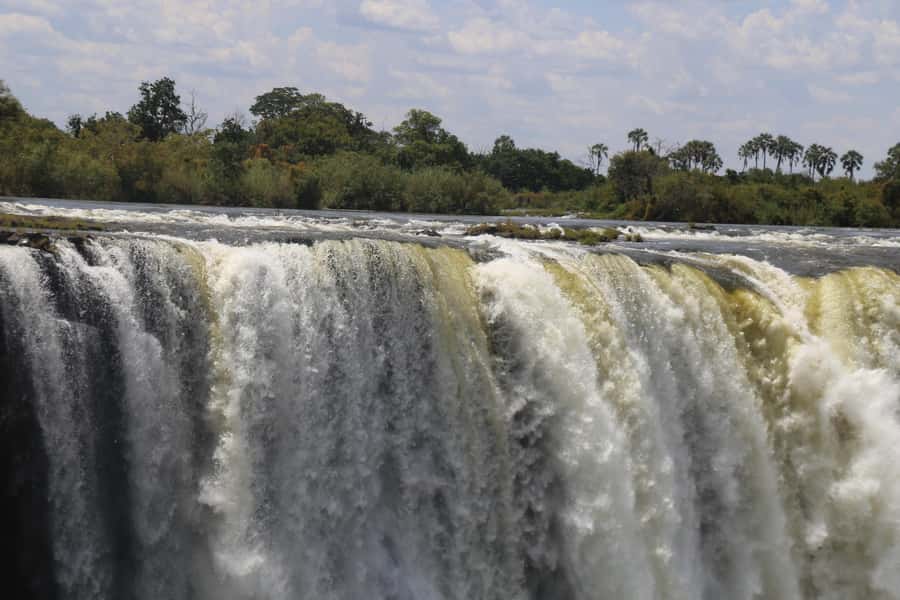 Victoria Falls Guided Tour with High Tea - Key Points to Know Before You Go