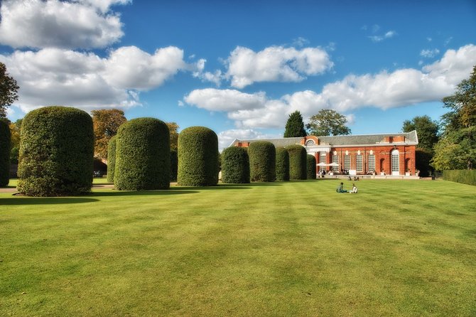 VIP Kensington Palace Gardens Tour & Royal Tea Crown Experience - Price and value: is $159.73 fair for palace + tea?