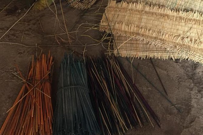 Visit the Oasis & Tea at the basket maker. - Stop 1: Ain Lahjar and the big argan-tree start