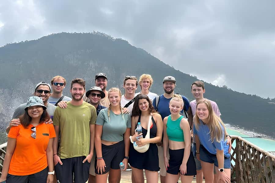 Volcano, Hot Spring, Mud Bath & Tea plantation all included - From Bandung pickup to Kawah Putih’s crater views