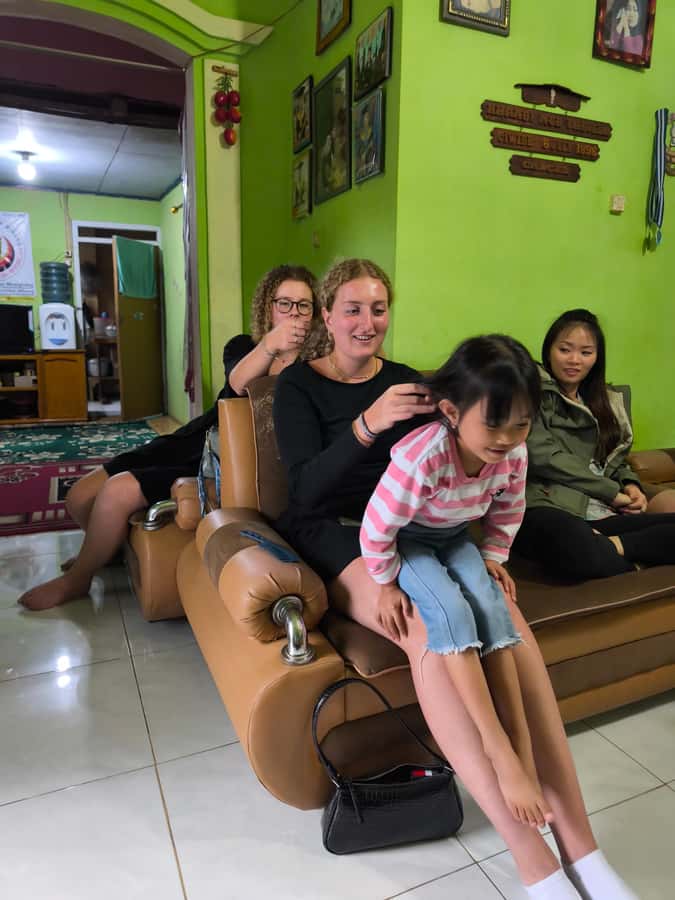 Volcano, Hot Spring, Mud Bathing, & Tea Tour all included - Bandung pickup and pacing (why 9 to 10 hours works)