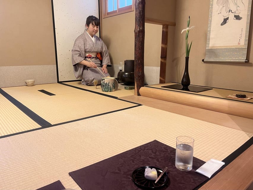 Walking Tour: Yanaka,Nezu& Sendagi: Tea Ceremony & Old Tokyo - Nezu (Nedu-jinja Shrine): where the day ends in meaning