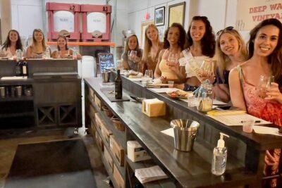 Wine Sippin'-Tea Drinkin'-Tree Huggin' Lowcountry Sightseeing - Charleston Tea Garden: trolley ride plus all-you-can-drink tea