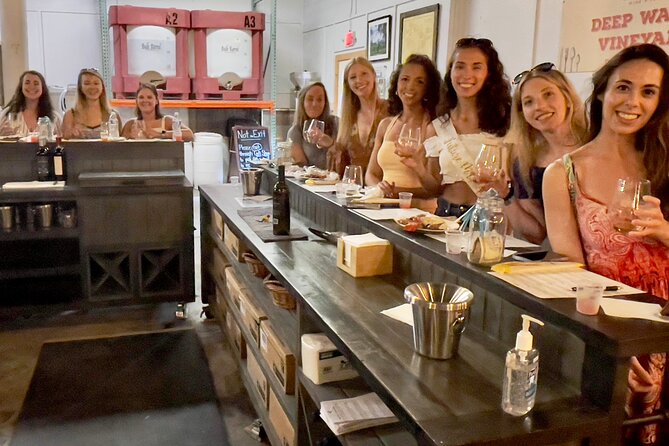 Wine Sippin'-Tea Drinkin'-Tree Huggin' Lowcountry Sightseeing - Charleston Tea Garden: trolley ride plus all-you-can-drink tea