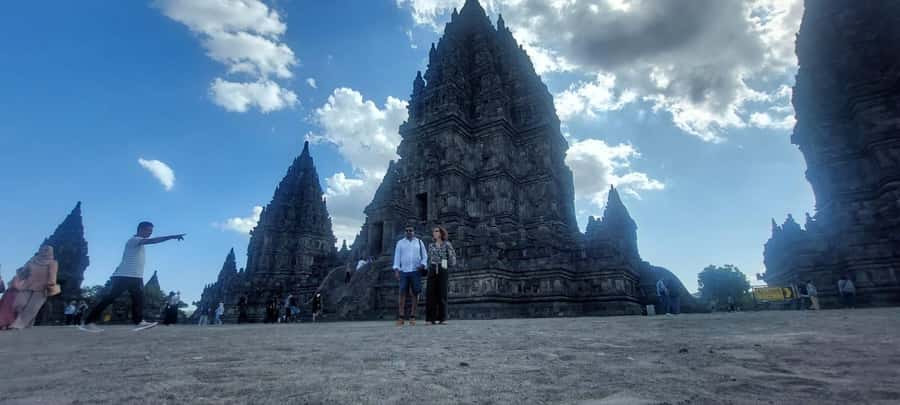 Yogyakarta: Prambanan Tour, Sukuh Temple & Tea Plantation - The kind of traveler this fits best
