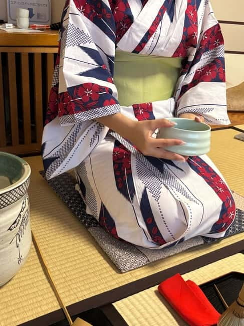 Yokohama : Tea Ceremony with Sweets and Souvenir - The Souvenir Tea Set: Practical Keepsake, Not Just a Token