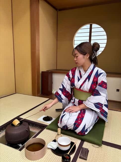 Yokohama : Tea Ceremony with Sweets and Souvenir - Meeting Up in Yokohama: Before the Tea Starts