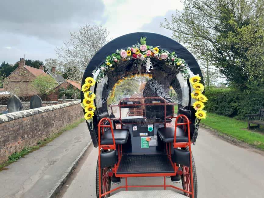 York: Private Horse-Drawn Carriage Ride and Afternoon Tea - Who should book this private carriage and cream tea?